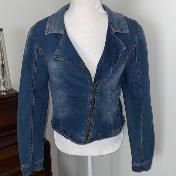 Milady’s Jackets & Blazers - Milady’s Jean Jacket